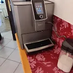 לינה וארוחת בוקר Gaestehaus Einzinger קרמס אן דר דונאו