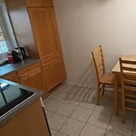 Gaestehaus Einzinger לינה וארוחת בוקר קרמס אן דר דונאו