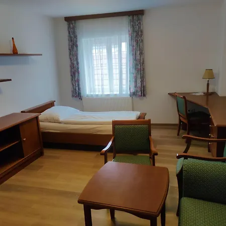 Bed & Breakfast Gaestehaus Einzinger 3*