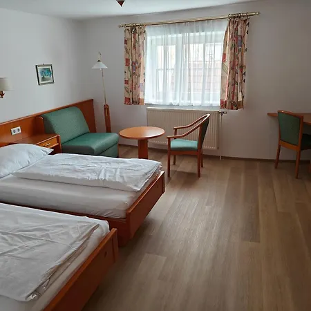 Bed & Breakfast Gaestehaus Einzinger Krems an der Donau