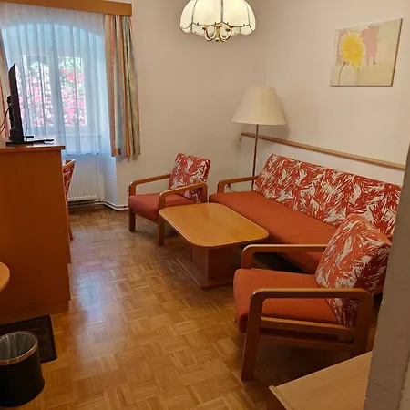 Gaestehaus Einzinger