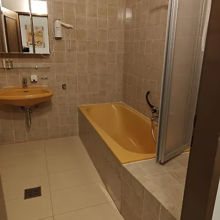 Gaestehaus Einzinger 3*