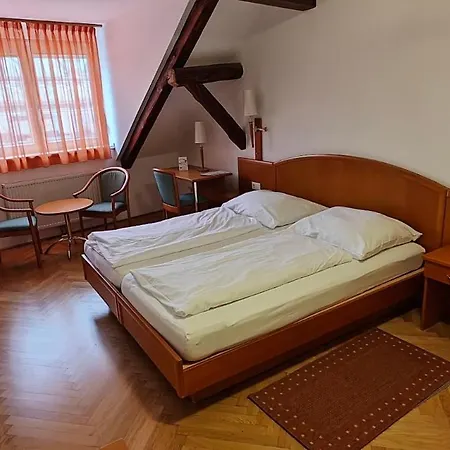 Gaestehaus Einzinger