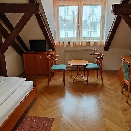 Gaestehaus Einzinger Kremže