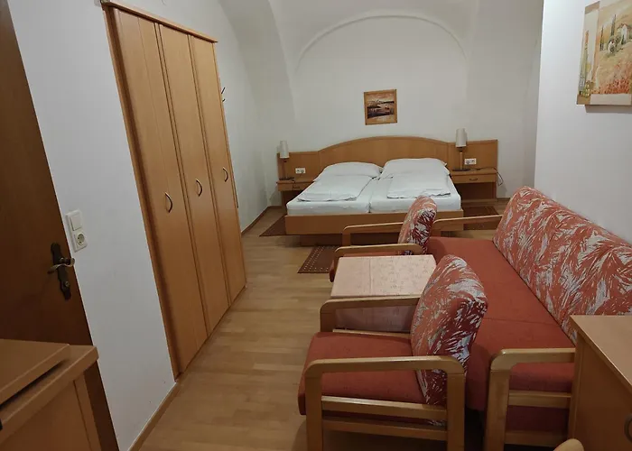 Bed & Breakfast Gaestehaus Einzinger